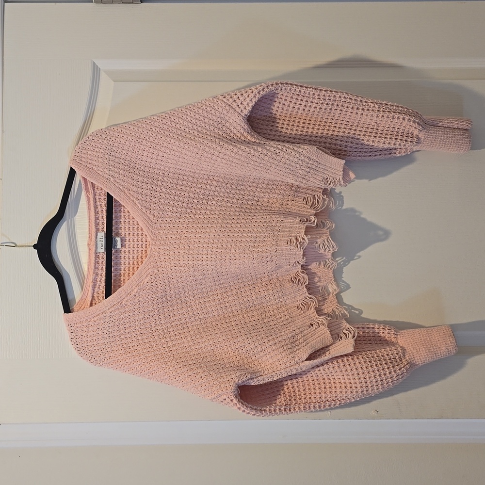 Pink Rue 21 sweater like new never wore
